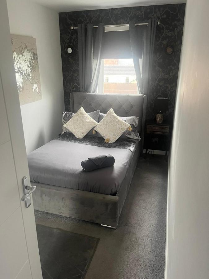 Holiday Apartment Ardrossan Bagian luar foto
