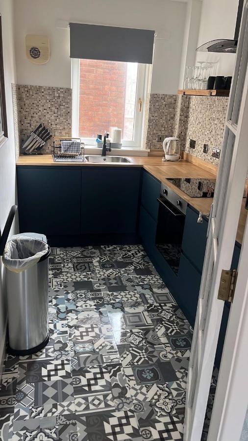 Holiday Apartment Ardrossan Bagian luar foto